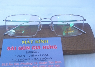 BIẾN CHỨNG VỀ MẮT KHI TRẺ BỊ CẬN THỊ 