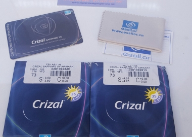 BẢO VỆ MẮT BẰNG TRÒNG KÍNH  CRIZAL SAPHIRE 360  TRONG SUỐT TUYỆT ĐỐI 